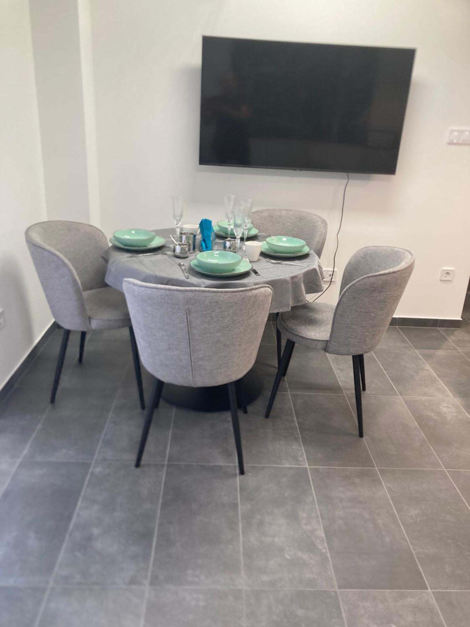 Swiss Star Apartment Mosonmagyaróvár Εξωτερικό φωτογραφία
